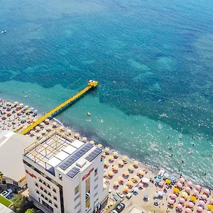 https://hotel-aragosta.albaniahotels.org
